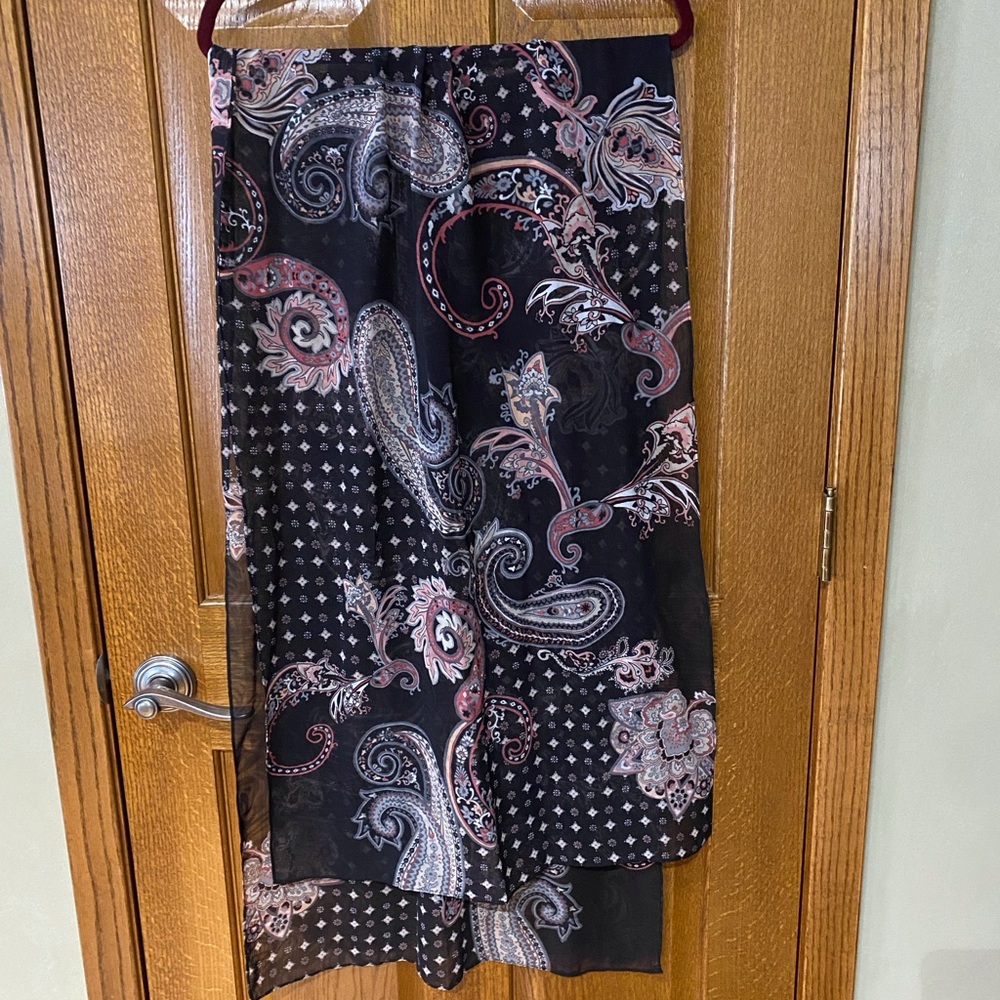 WHBM Scarf